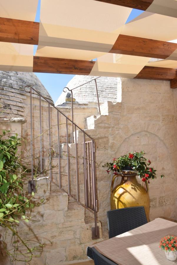 Quei Trulli Divini Bed & Breakfast มาร์ตินาฟรังกา ภายนอก รูปภาพ