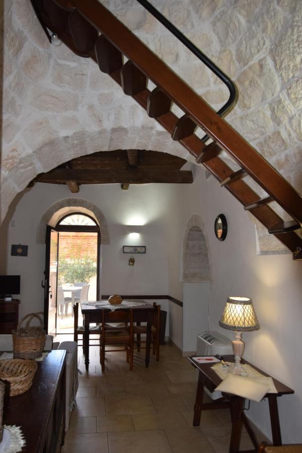 Quei Trulli Divini Bed & Breakfast มาร์ตินาฟรังกา ภายนอก รูปภาพ