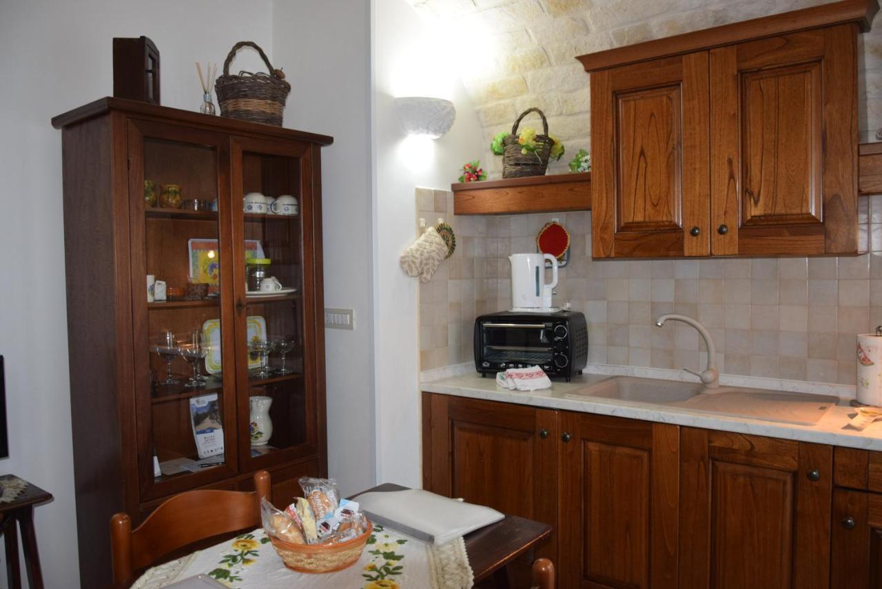 Quei Trulli Divini Bed & Breakfast มาร์ตินาฟรังกา ภายนอก รูปภาพ